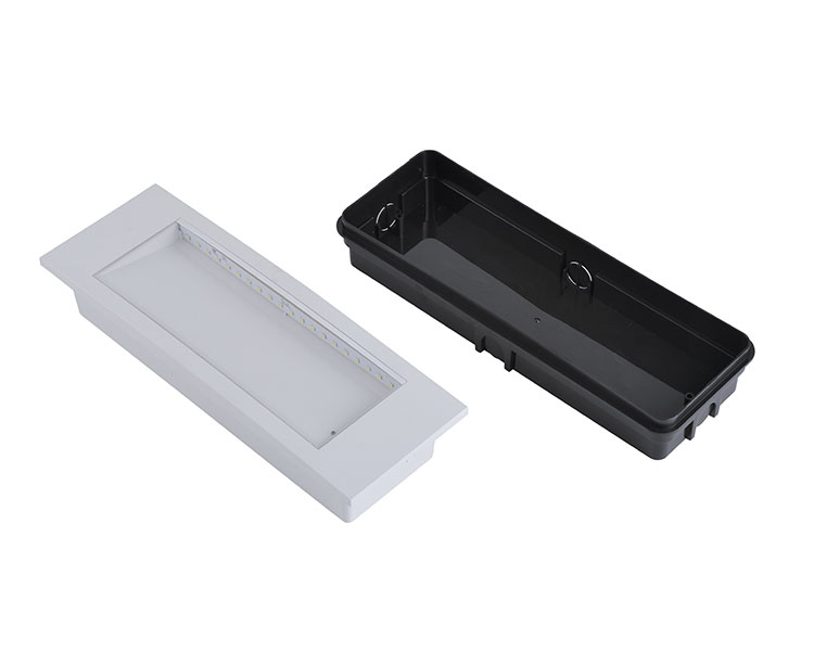 LE511AD CLEAR POLYCARBONATE DIFFUSER & ABS HOUSNING EMERGENT LIGHT LIGHT